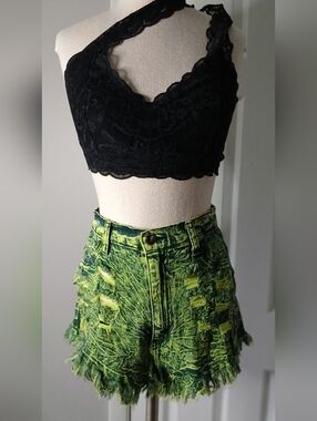 Distressed Acid-Green Denim Shorts. Size L.